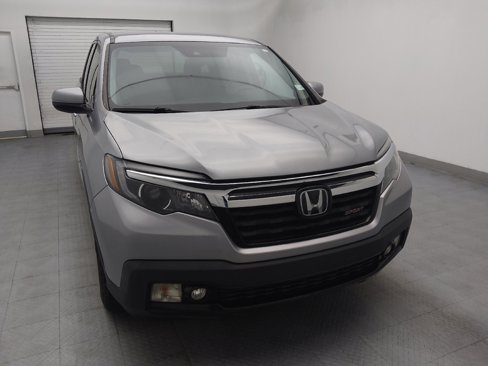 Used 2020 Honda Ridgeline Sport image 14