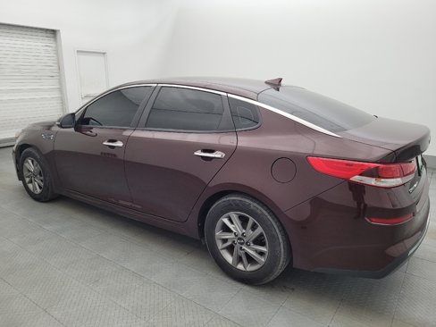 Used 2020 Kia Optima LX image 3