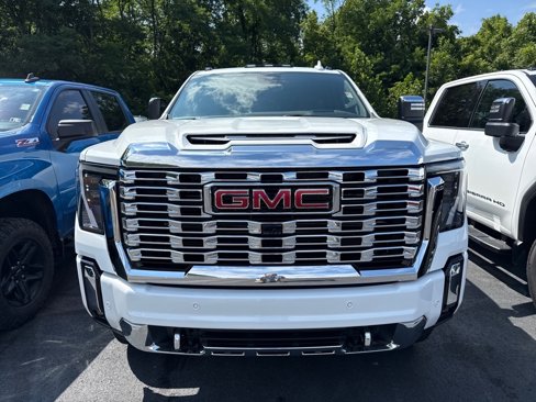 New 2025 GMC Sierra 2500 Denali w/ Denali Reserve Package image 2