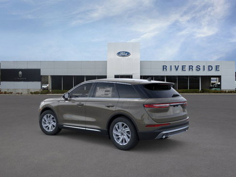 New 2025 Lincoln Corsair FWD image 4