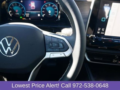 New 2025 Volkswagen Atlas SEL image 16
