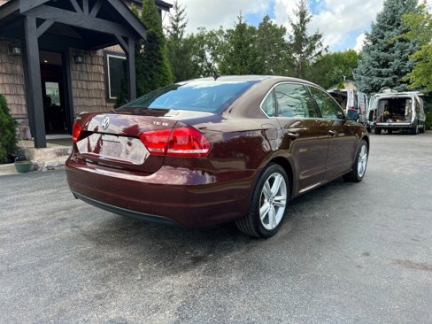 Used 2014 Volkswagen Passat 1.8T SE image 7