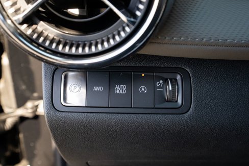 New 2026 Chevrolet Equinox LT w/ Convenience Package II image 18