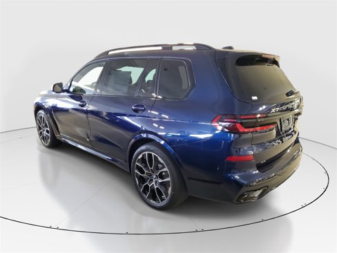 New 2026 BMW X7 xDrive40i w/ Executive Package image 4