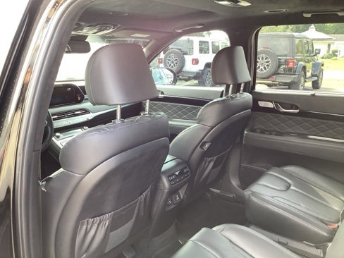 Used 2022 Hyundai Palisade Calligraphy image 15