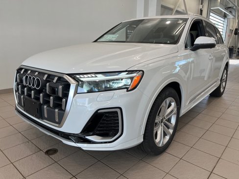 New 2025 Audi Q7 3.0T Prestige image 3