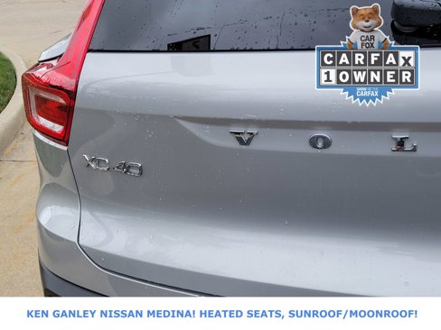 Used 2025 Volvo XC40 B5 Core image 16