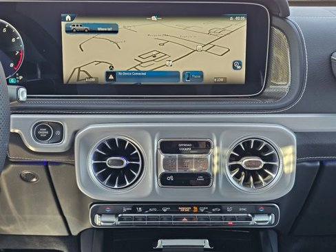 Certified 2025 Mercedes-Benz G 63 AMG 4MATIC image 41