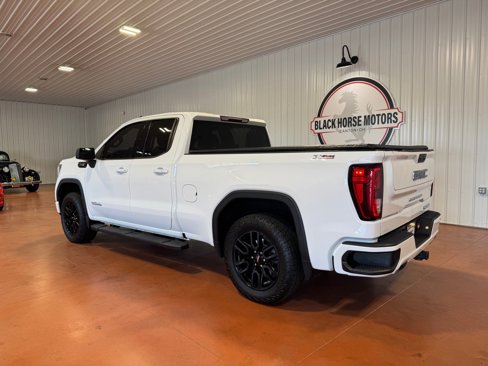 Used 2021 GMC Sierra 1500 Elevation image 10