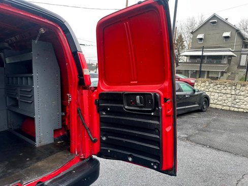 Used 2015 Chevrolet Express 2500 image 34