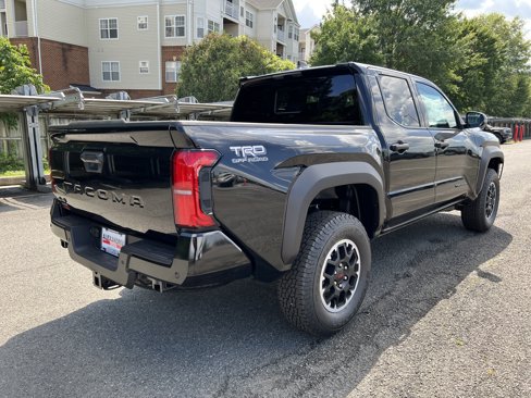 New 2025 Toyota Tacoma TRD Off-Road image 4