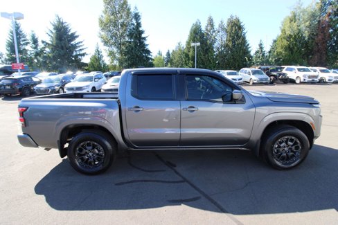 Used 2022 Nissan Frontier SV image 6
