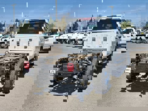 New 2025 GMC Sierra 3500 Pro w/ Convenience Package image 10