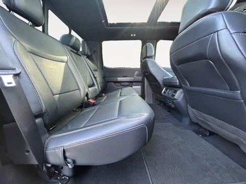 Used 2024 Ford F150 Lariat image 11
