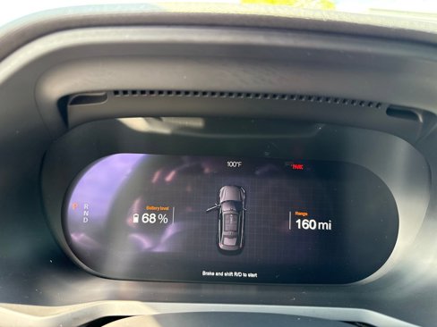 Used 2022 Polestar Polestar 2 w/ Plus Package image 22