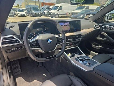 Used 2025 BMW 430i Coupe image 11