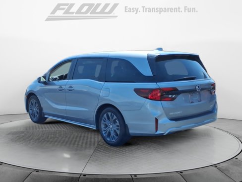 New 2026 Honda Odyssey Touring image 5