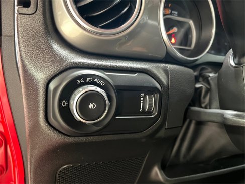 Used 2023 Jeep Wrangler Sahara w/ Cold Weather Group image 38