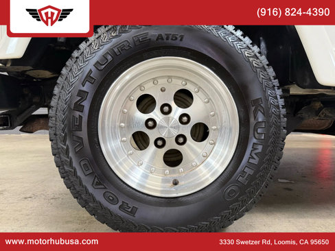 Used 1999 Jeep Wrangler Sahara image 21