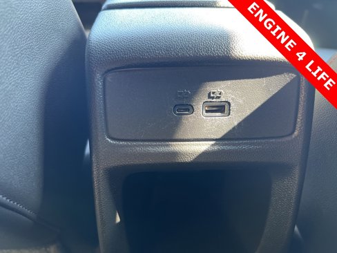 Used 2024 Chevrolet Trax RS w/ Sunroof Package image 21