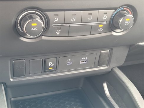 New 2026 Nissan Frontier SV image 16