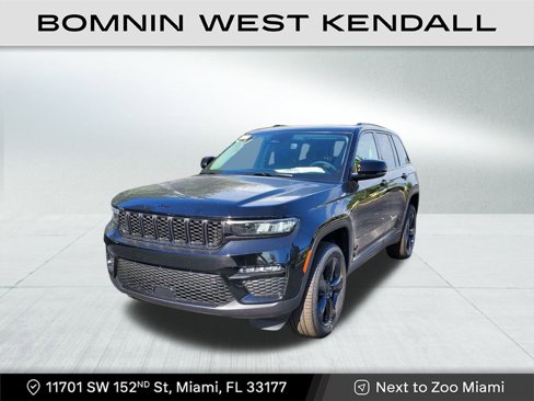 Used 2025 Jeep Grand Cherokee Limited w/ Black Appearance Package image 1