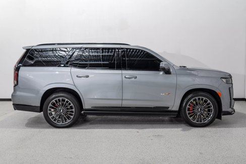 Used 2023 Cadillac Escalade V image 5