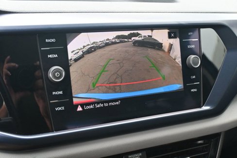 Used 2022 Volkswagen Taos SE image 12