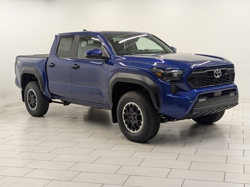 New 2025 Toyota Tacoma SR image 6