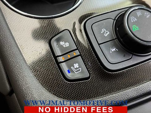 Used 2023 GMC Acadia AT4 w/ Preferred Package image 42
