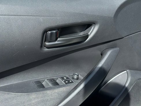Used 2024 Toyota Corolla LE image 22