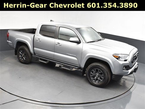 Used 2023 Toyota Tacoma SR5 image 1