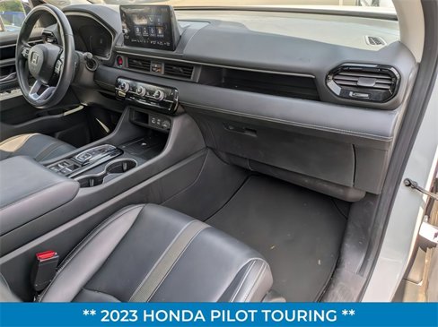 Used 2023 Honda Pilot Touring image 37