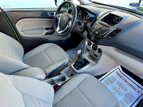 Used 2014 Ford Fiesta SE image 11