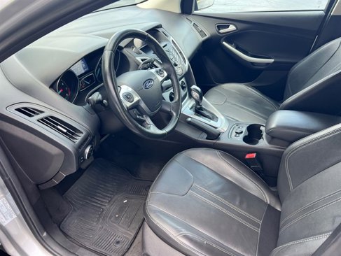 Used 2014 Ford Focus SE w/ Equipment Group 201A image 30