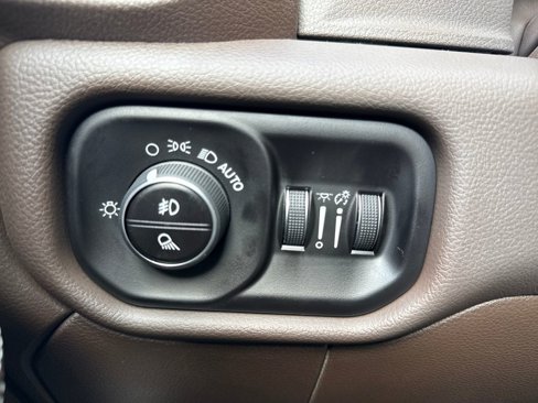 New 2026 RAM 3500 Laramie image 31