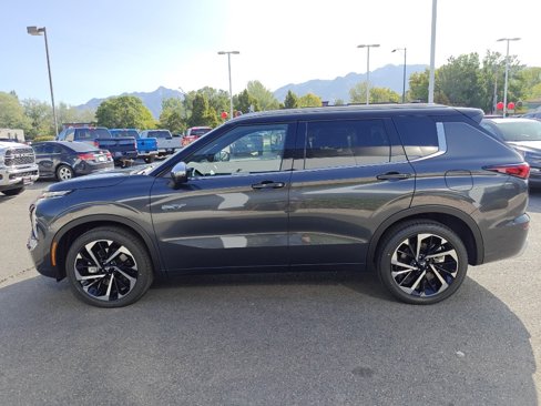 New 2025 Mitsubishi Outlander 4WD Plug-In Hybrid image 4