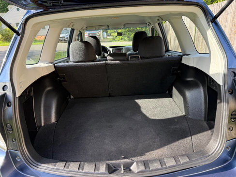 Used 2012 Subaru Forester 2.5X w/ Alloy Wheel Pkg image 14