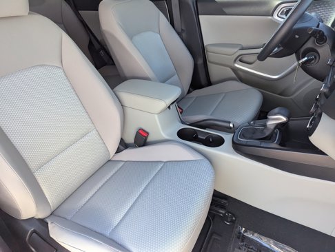 Certified 2022 Kia Soul LX image 8