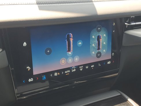 New 2025 Lincoln Navigator Reserve w/ Jet Appearance Package image 24