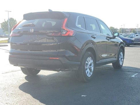 Certified 2025 Honda CR-V LX image 9