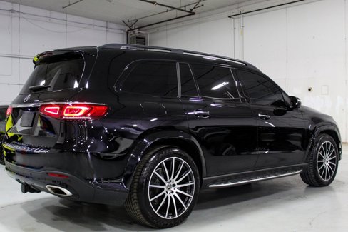 Used 2023 Mercedes-Benz GLS 580 4MATIC image 5