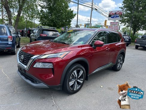 Used 2021 Nissan Rogue SL image 2
