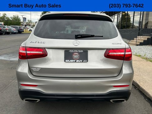 Used 2019 Mercedes-Benz GLC 300 4MATIC image 7