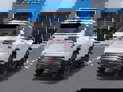 New 2026 Chevrolet Equinox ACTIV w/ Convenience Package III image 4