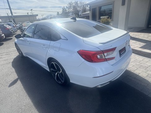 Used 2021 Honda Accord Sport image 6