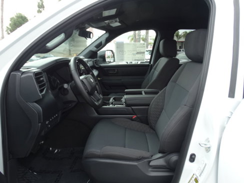New 2026 Toyota Tundra SR image 10