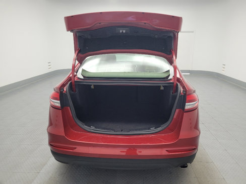 Used 2020 Ford Fusion SE image 29