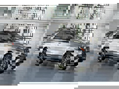 New 2026 Mercedes-Benz GLE 450e 4MATIC image 11
