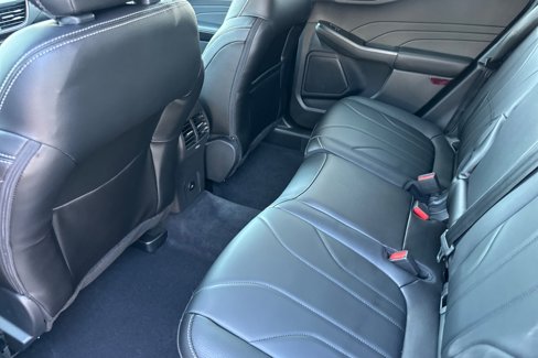 New 2025 Ford Escape SE image 11